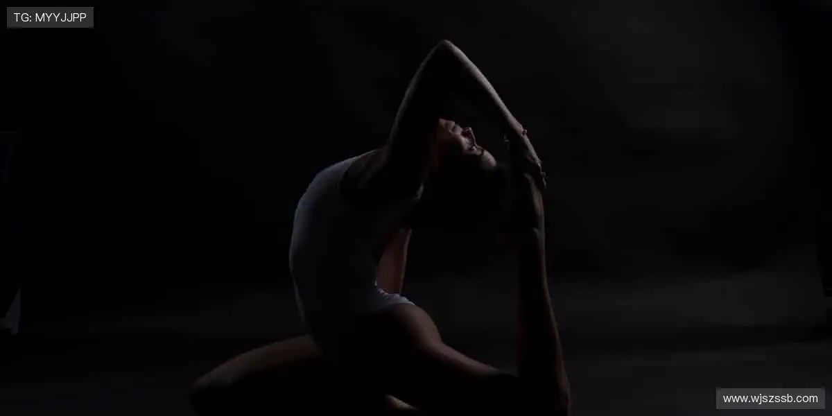 🎨创意周边，限量首发！🎁收藏热爱，让支持别具一格！